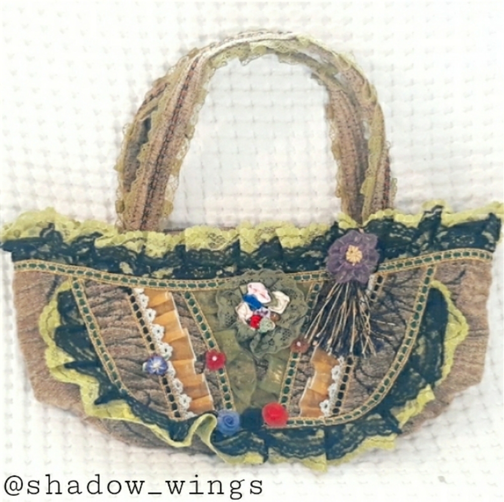 Embellished Whimsical Floral Tapestry Bag - Victorian Style Ruffle Hand Bag - Picture 13 of 16